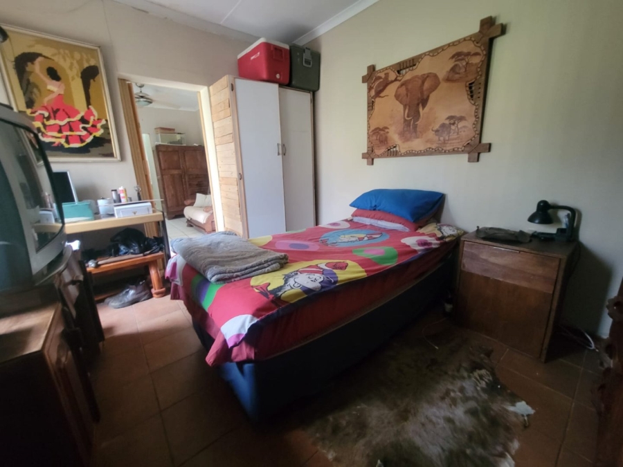 6 Bedroom Property for Sale in Jordania Free State